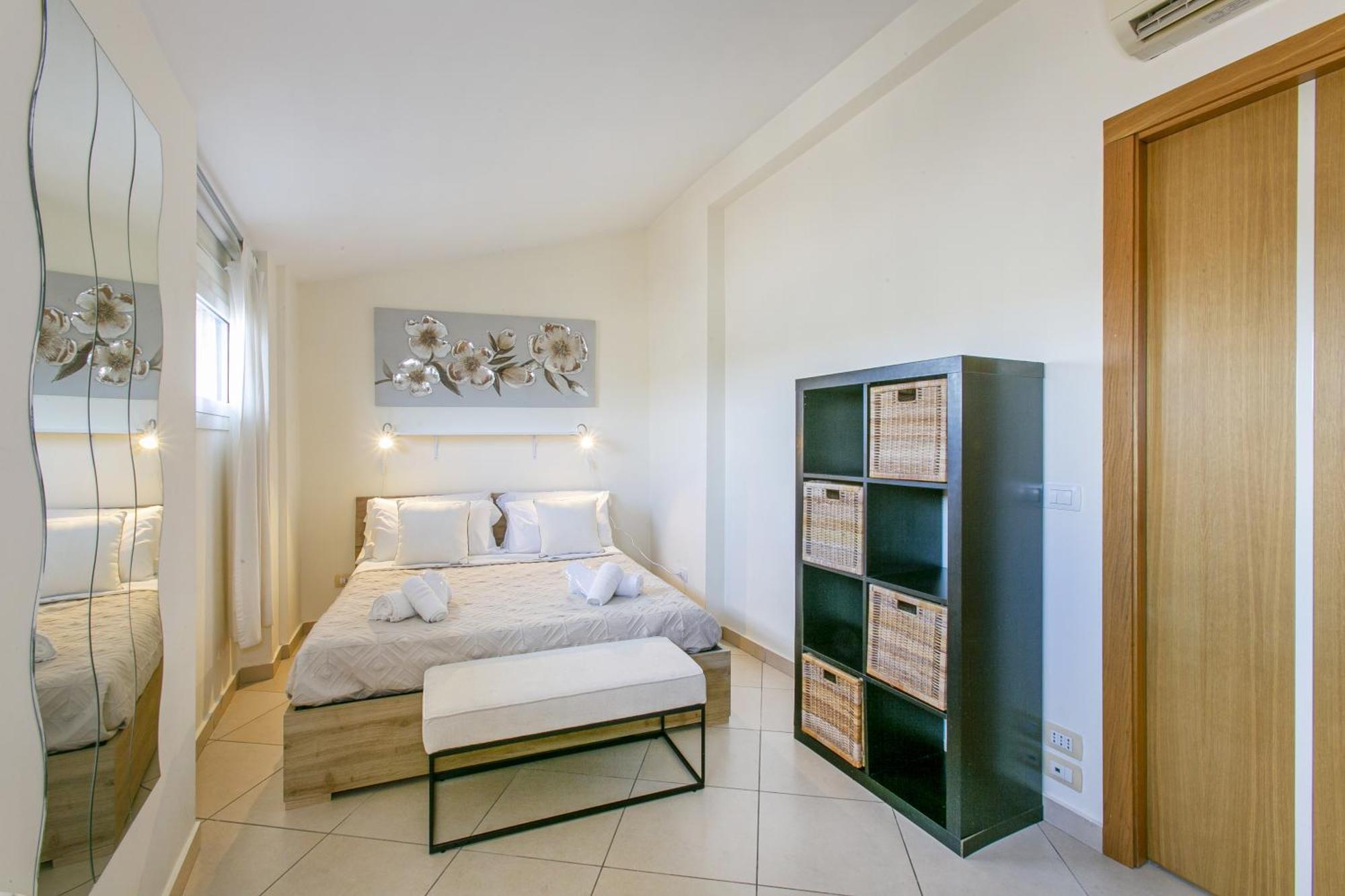 Terrazza San Pietro Vicino Metro A Apartment *